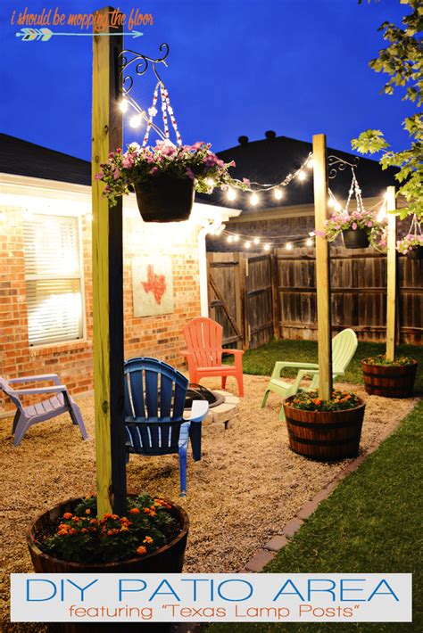 Diy Patio Area With Texas Lamp Posts Add A Patio With Fun Planter