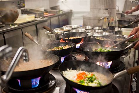 Sizzling Wok Stock Photos Pictures And Royalty Free Images Istock
