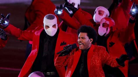 The Weeknds Face Explained Super Bowl Halftime Show 2021