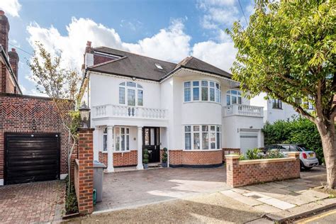 Alexander Avenue Willesden Green London Nw10 6 Bed Detached House