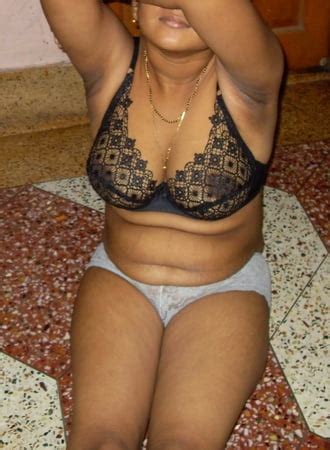 BDSM Sexy Bhabhi Matured MILF Desi Indian Wife 24 Pics XHamster