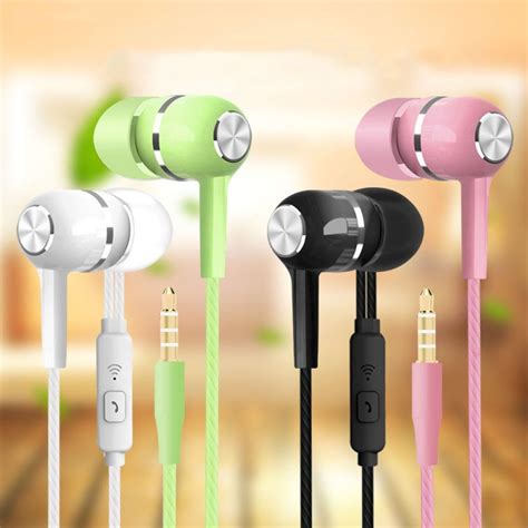 2019 New Sport Earphone Wholesale Wired Super Bass 35mm Crack Colorful