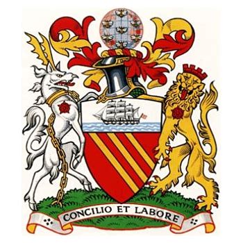 The previous manchester city logo had an eagle and some stars on it. Manchester, England - Chemnitzer Partnerstädte