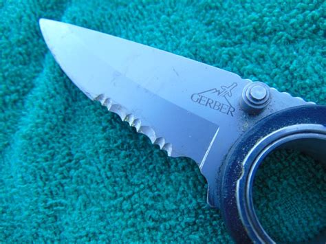 Vintage Gerber Usa Remix Folding Tactical Knife Serrated Edge Knife