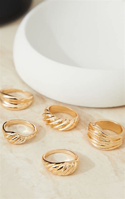 Gold 5 Assorted Chunky Ring Pack Prettylittlething