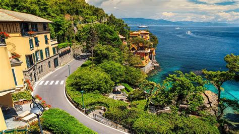 How To Decide Between The Amalfi Coast And Cinque Terre Bookaway