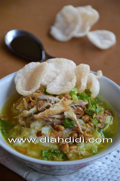 Setelah dibumbui, jeroan ayam ini tidak digoreng atau dibakar, tetapi direbus hingga matang. Tips Membuat Bubur Ayam | Resep masakan, Resep masakan ...