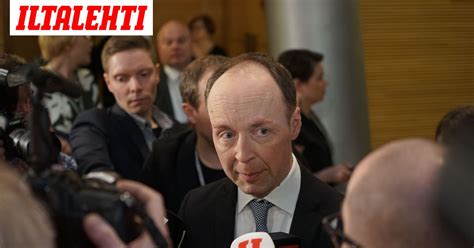 Jussi Halla-aho kommentoi tylysti sinisten fiaskoa