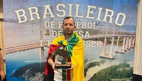 Rio Grandino é O Primeiro Gaúcho Campeão Brasileiro De Futebol De Mesa