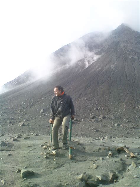 Maybe you would like to learn more about one of these? Dunia Kita: Ini nihh,,Keadaan Gunung Merapi Sebelum dan ...
