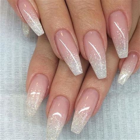 Stuffpoint.com 4) peach ombré manicure with chevron ombré accents is beyond gorgeous. 20+ French Fade With Nude And White Ombre Acrylic Nails ...