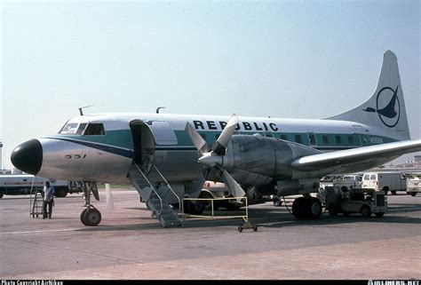 Convair 580 Republic Airlines Aviation Photo 0160851