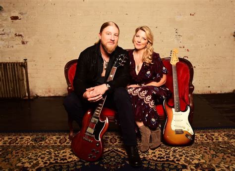 Tedeschi Trucks Band Wheels Of Soul 2022 The Mann Center For The Performing Arts Ardmore 8