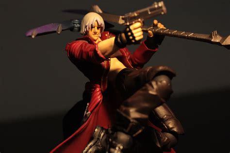 Firestarters Blog Toy Review Revoltech Devil May Cry 3