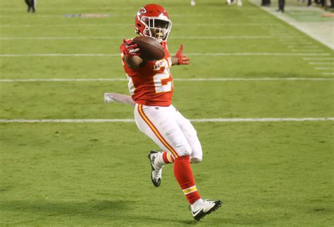 Chiefs Make Notable Decision On Running Back Clyde Edwards Helaire