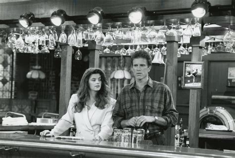 Ted Danson And Fellow Cheers Co Stars Salute Kirstie Alley Los