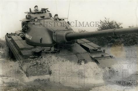 Fv 214 Conqueror Tank A Military Photos And Video Website