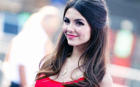 Victoria Justice Celebrities Girls Beautiful Gorgeous Blonde Coolwallpapersme