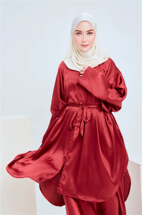 set jasmine red women garment