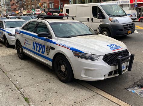 Nypd Auxiliary 5th Precinct Ford Taurus 4112 Reconrican Flickr