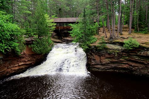 The 6 Best Hidden Waterfalls In Wisconsin To See This Spring