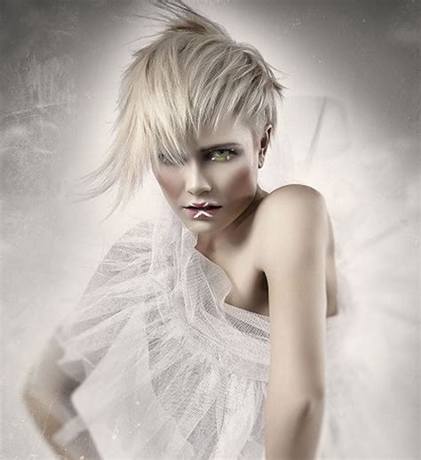 A lot of women opt for ombre or balayage styles that combine white with another color. Platinum blonde hair color ideas for 2018-2019 - Hair Colors
