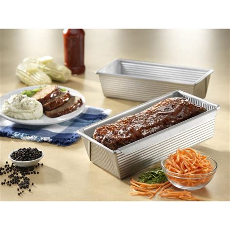 Usa Pans Meat Loaf Pan With Insert 10 In X 5 In