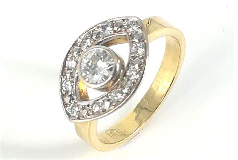 18ct Yellow Gold Diamond Ring Point Jewellery Exchange