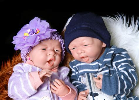 Cute Newborn Twins Baby Mini 10 Preemie Dolls Reborn Baby Twins Boy