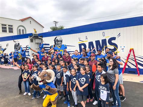 La Rams Transform Belvedere Elementary School A Massive Thank You