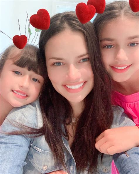 Lily Aldridge Kids Lima Adriana Daughters Children Instagram