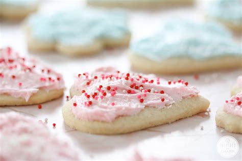 Make, mix and match these reimagined classics, and you'll have a spread these thumbprints are packed with flavor from three types of freshly toasted nuts, each paired with its own filling: Sugar Cookies with Cotton Candy Frosting - Inspired by Charm