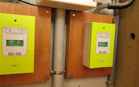 Les compteurs électriques connectés linky ont commencé à être déployés dans les foyers en décembre 2015. Compteurs Linky : EDF et Engie mis en demeure (détail ...