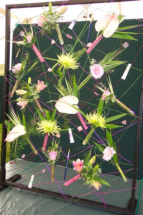 Wall Of Flowers Idea Flower Decorations Flower Installation