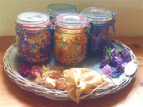 Style In English Home Made Potpourri Part Two The Flowers