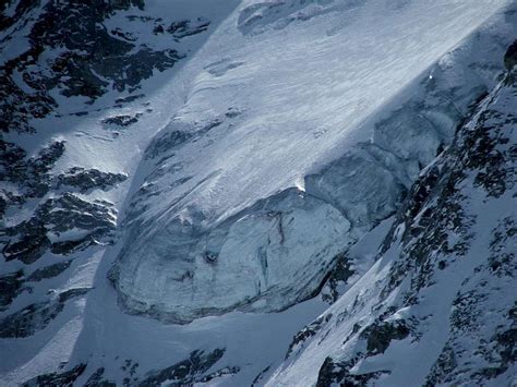 Upper Hanging Glacier Photos Diagrams And Topos Summitpost