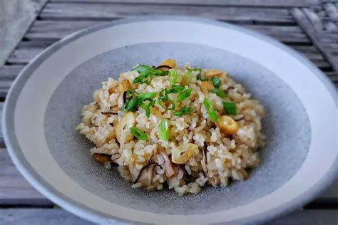 How To Make Garlic Fried Rice Recipe