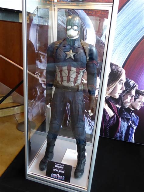 Hollywood Movie Costumes And Props Captain America Civil War Movie