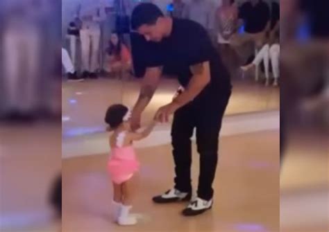 Youtube Padre E Hija Demuestran Todo Su Talento Para El Baile Y Se Vuelven Viral Video