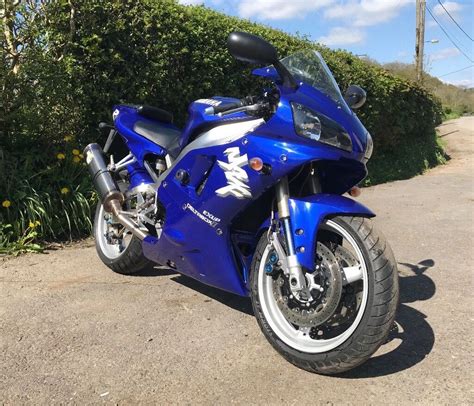 1998 R Reg Yamaha Yzf R1 4xv Blue Classic Super Sports In Llandovery