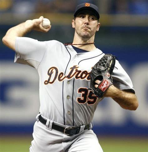 Tigers Justin Verlander Pitches Well Earns Th Victory In Win