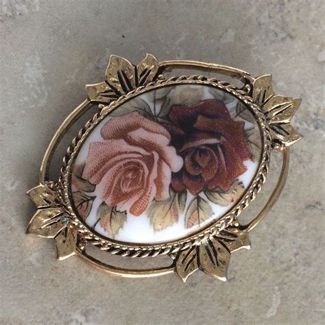 Vintage Sarah Coventry Rose Bouquet Floral Brooch With Faux Pearl