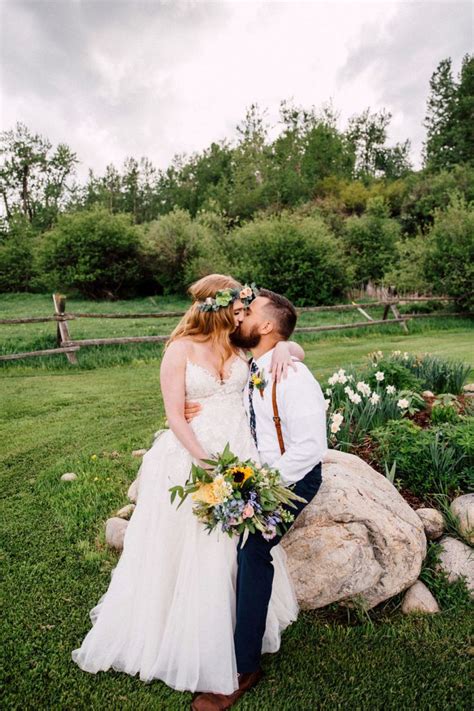 Kisses Montana Wildflower Weddings In 2020 Wildflower Wedding