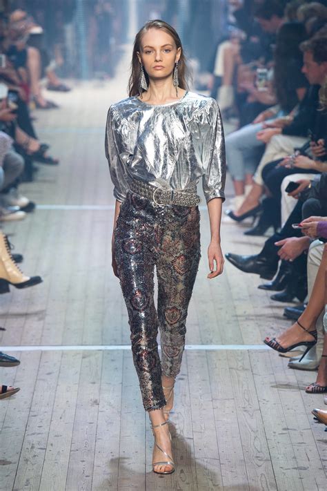Mar 23, 2021 · hi trendies! Spring Summer 2019 Fashion Week Coverage: Top 10 Spring ...