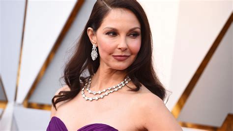 Ashley judd is a feminist and social justice humanitarian. Ashley Judd News, Articles, Stories & Trends for Today