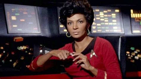 Nichelle Nichols Star Trek Lieutenant Uhura Dies At 89 Buna Time