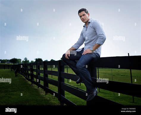 Still Of Jesse Metcalfe In Dallas Season 1 2012 Stock Photo Alamy