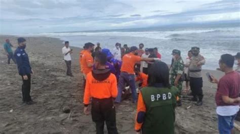 Pantai Selatan Kebumen Geger Mayat Laki Laki Tanpa Identitas Ditemukan