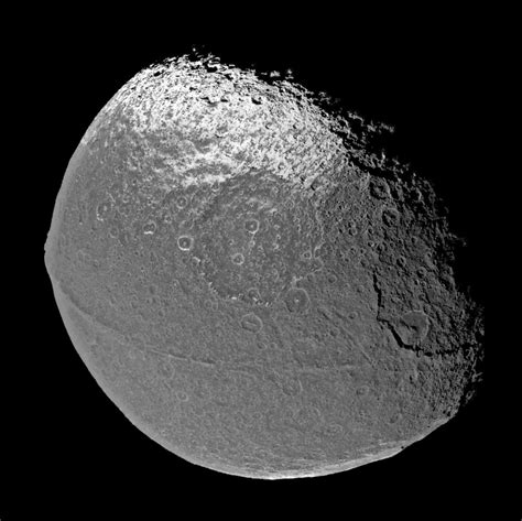 Iapetus Astronomy Geology And History Britannica