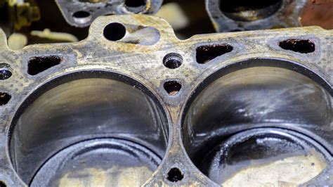 How To Deal With A Blown Head Gasket Aboutautonews